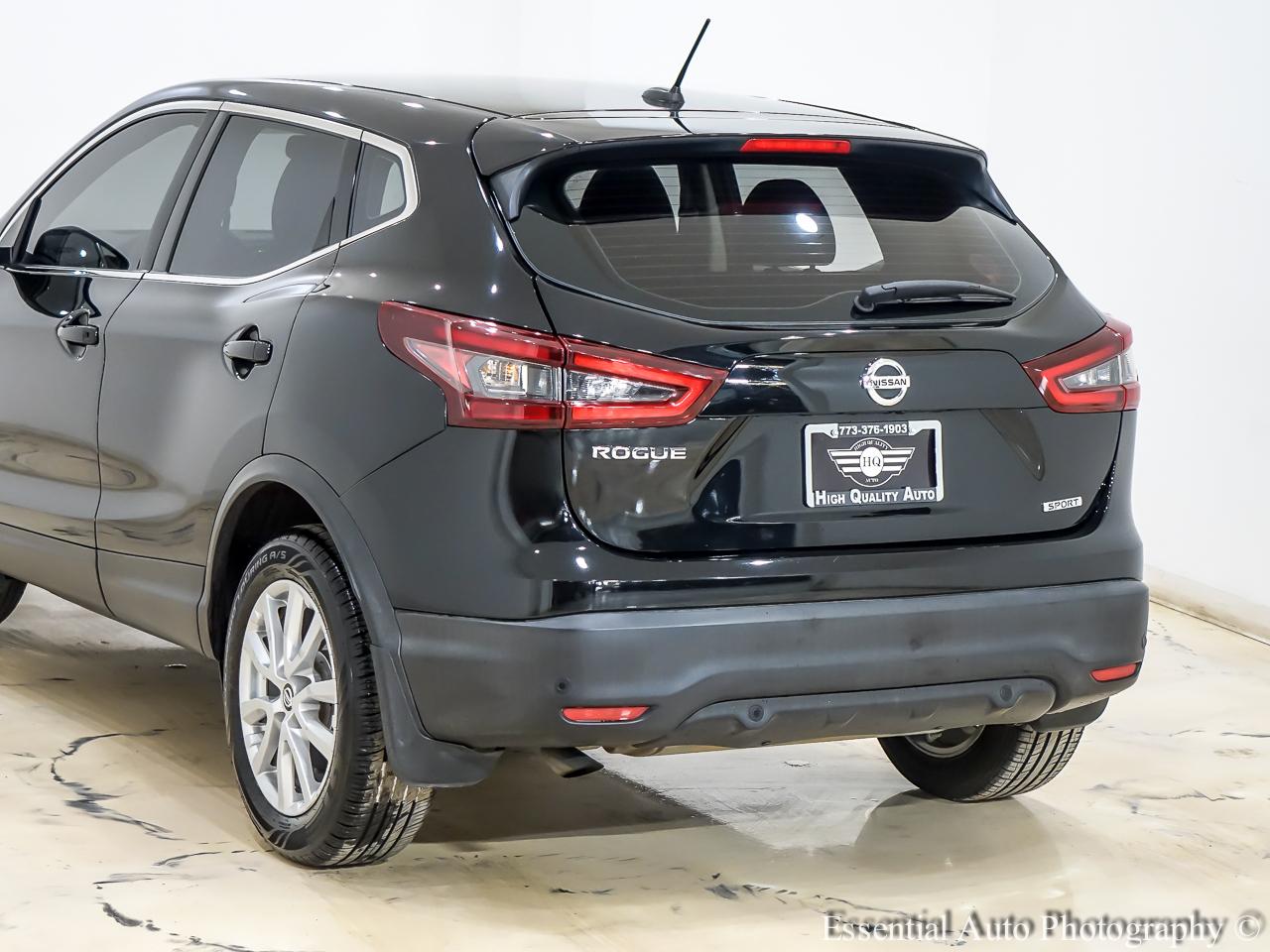 Nissan Rogue Sport S 2022
