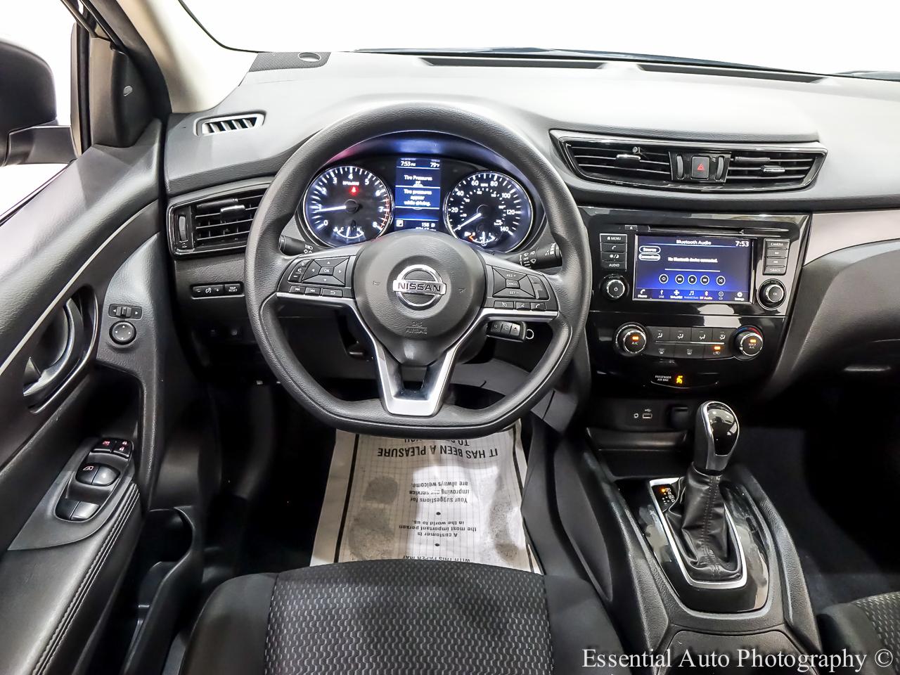 Nissan Rogue Sport S 2022
