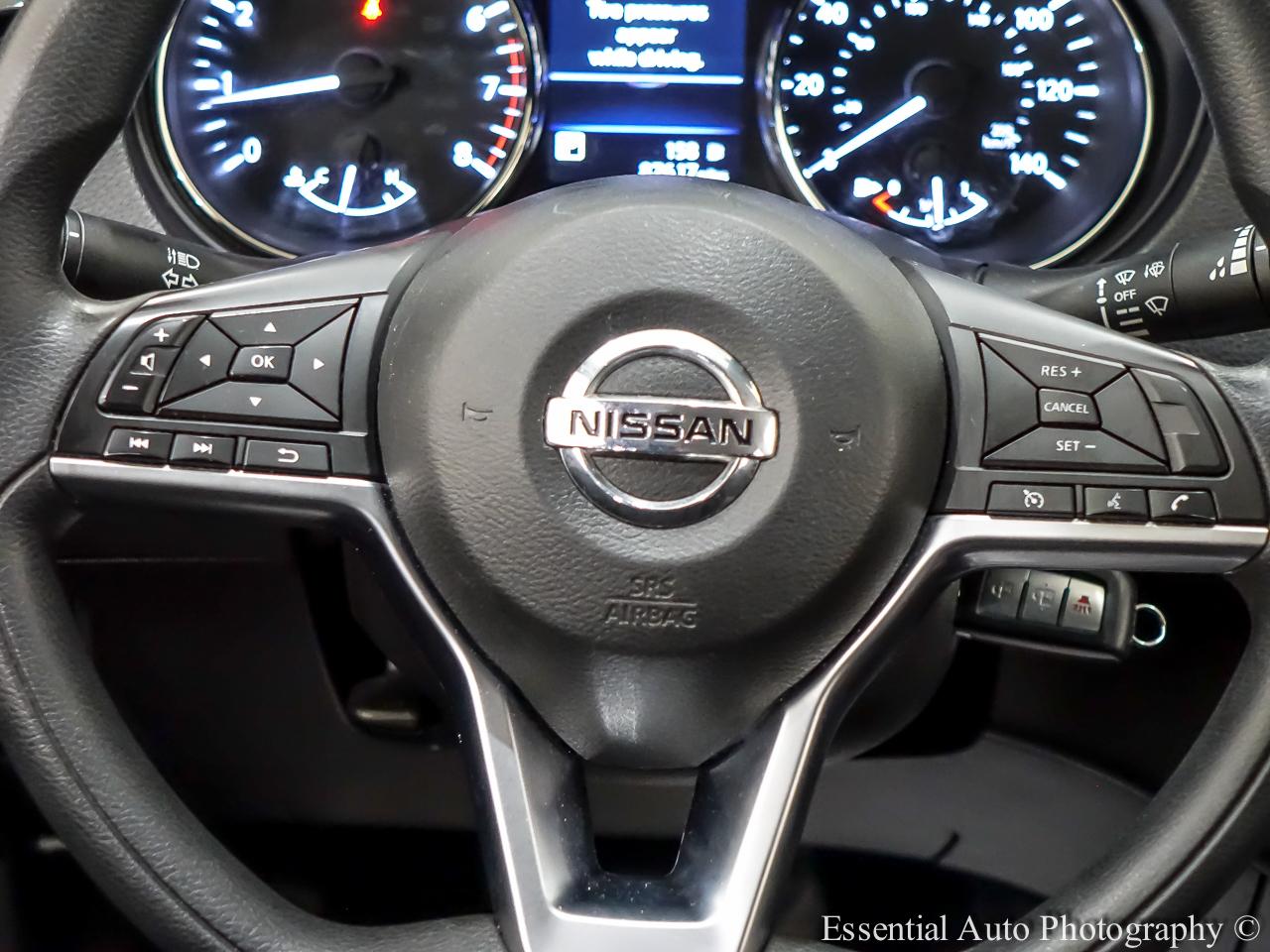 Nissan Rogue Sport S 2022