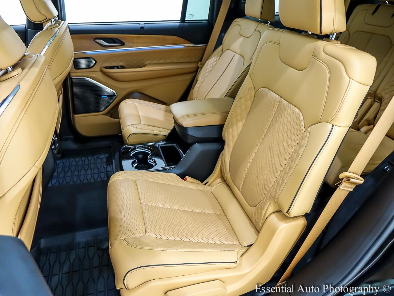 Jeep Grand Cherokee  2021