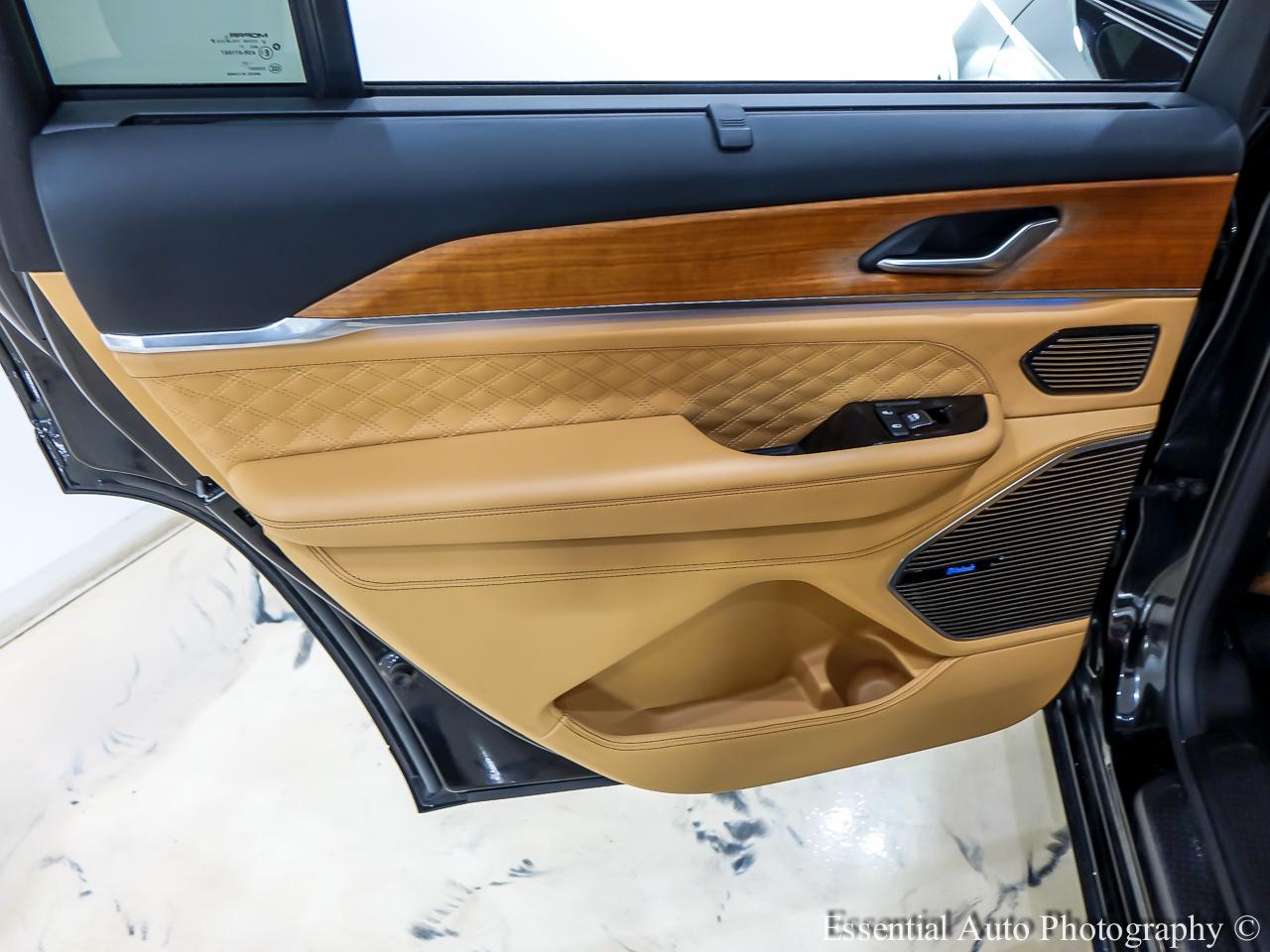 Jeep Grand Cherokee  2021