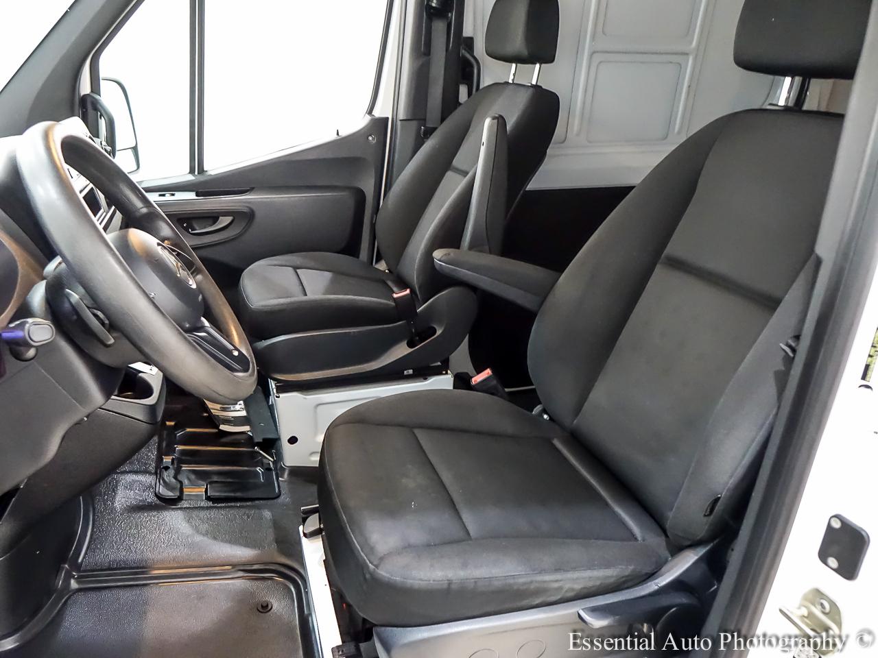 Mercedes-Benz Sprinter 2500 170-in. WB 2020
