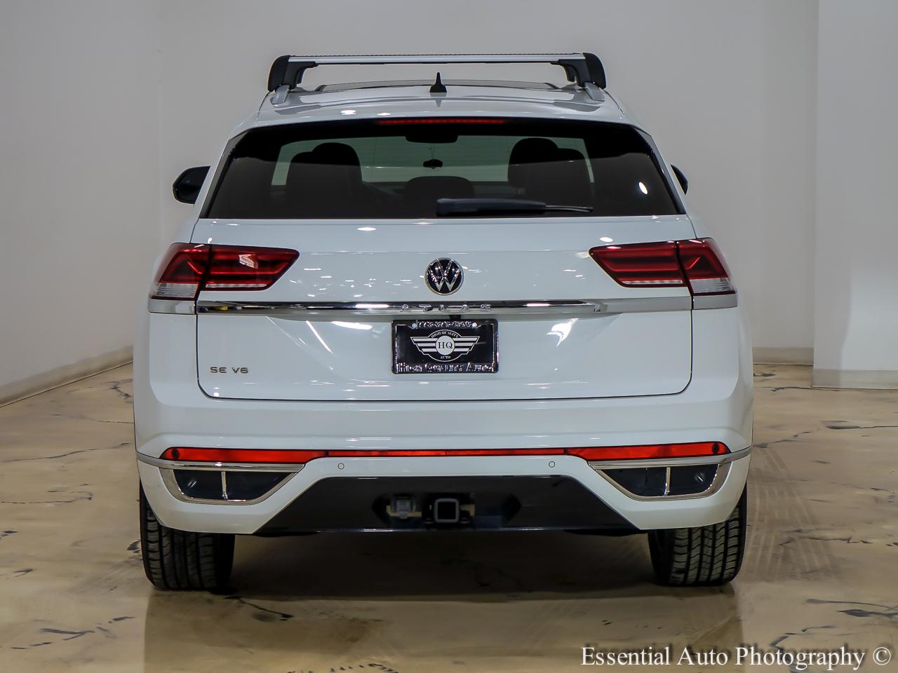 Volkswagen Atlas Cross Sport V6 SE w/Technology R-Line 2021
