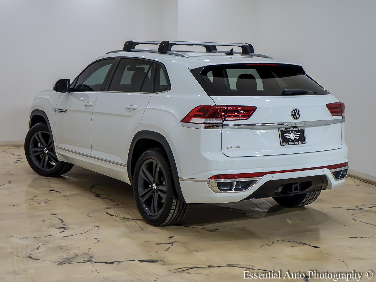 Volkswagen Atlas Cross Sport V6 SE w/Technology R-Line 2021