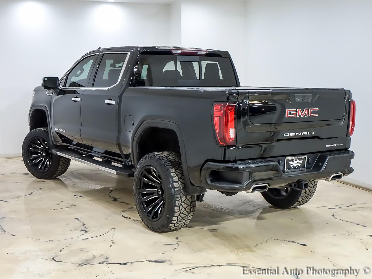 GMC Sierra 1500 Denali Crew Cab 4WD 2021