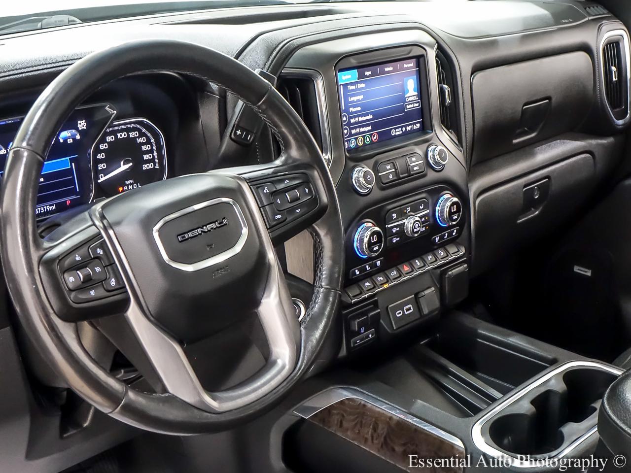 GMC Sierra 1500 Denali Crew Cab 4WD 2021