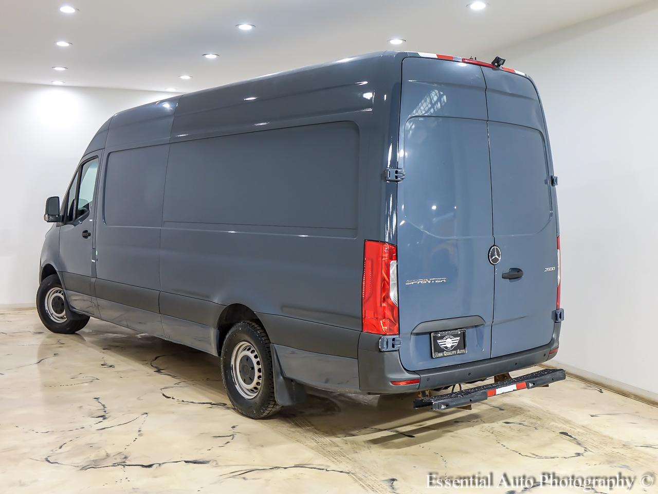 Mercedes-Benz Sprinter  2019