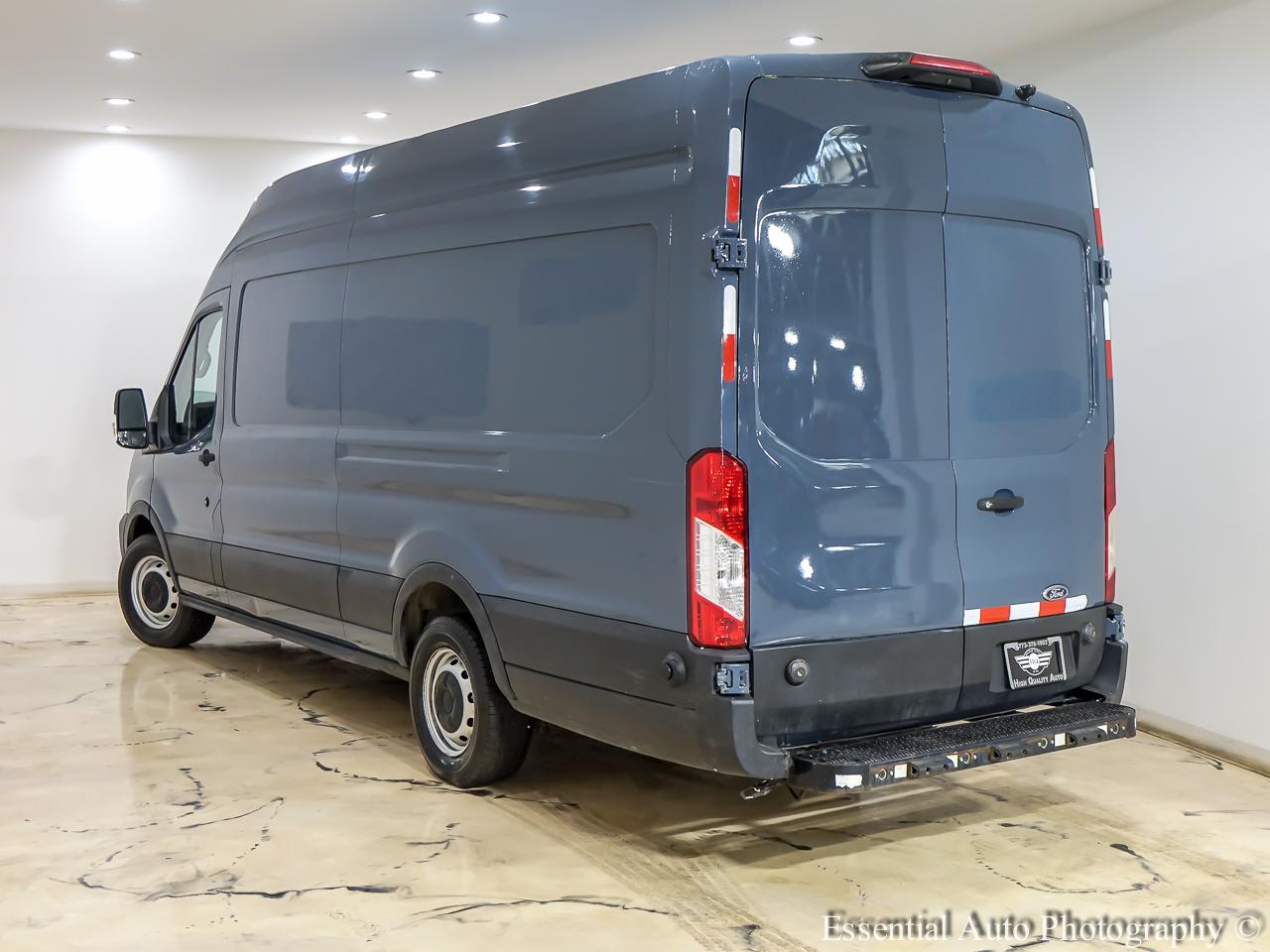 Ford Transit 250 Van High Roof w/Sliding Pass. 148-in. WB EL 2020