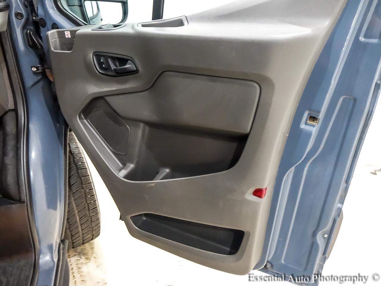 Ford Transit 250 Van High Roof w/Sliding Pass. 148-in. WB EL 2020
