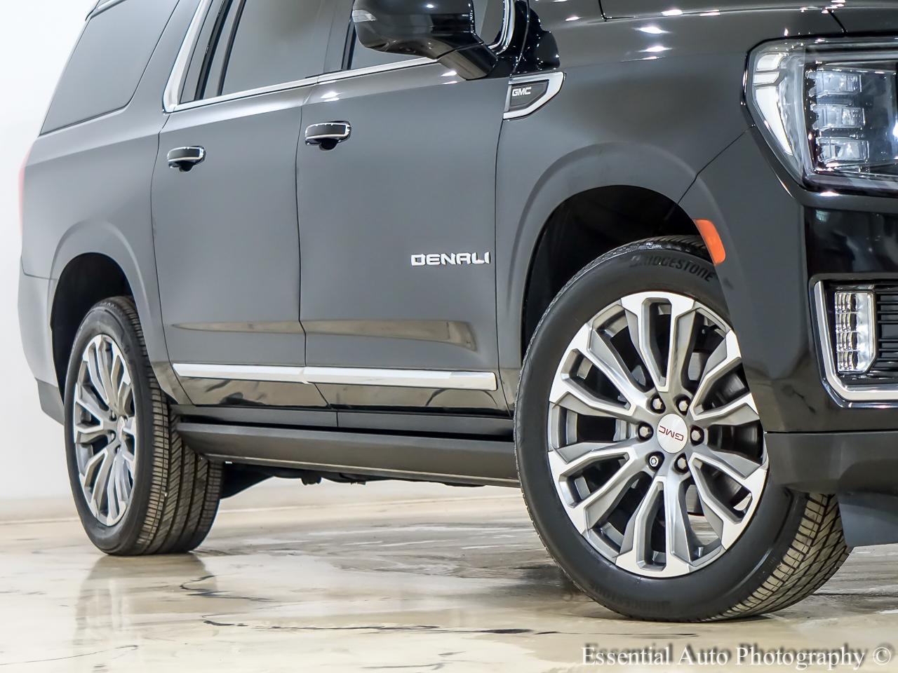 GMC Yukon XL Denali 4WD 2021