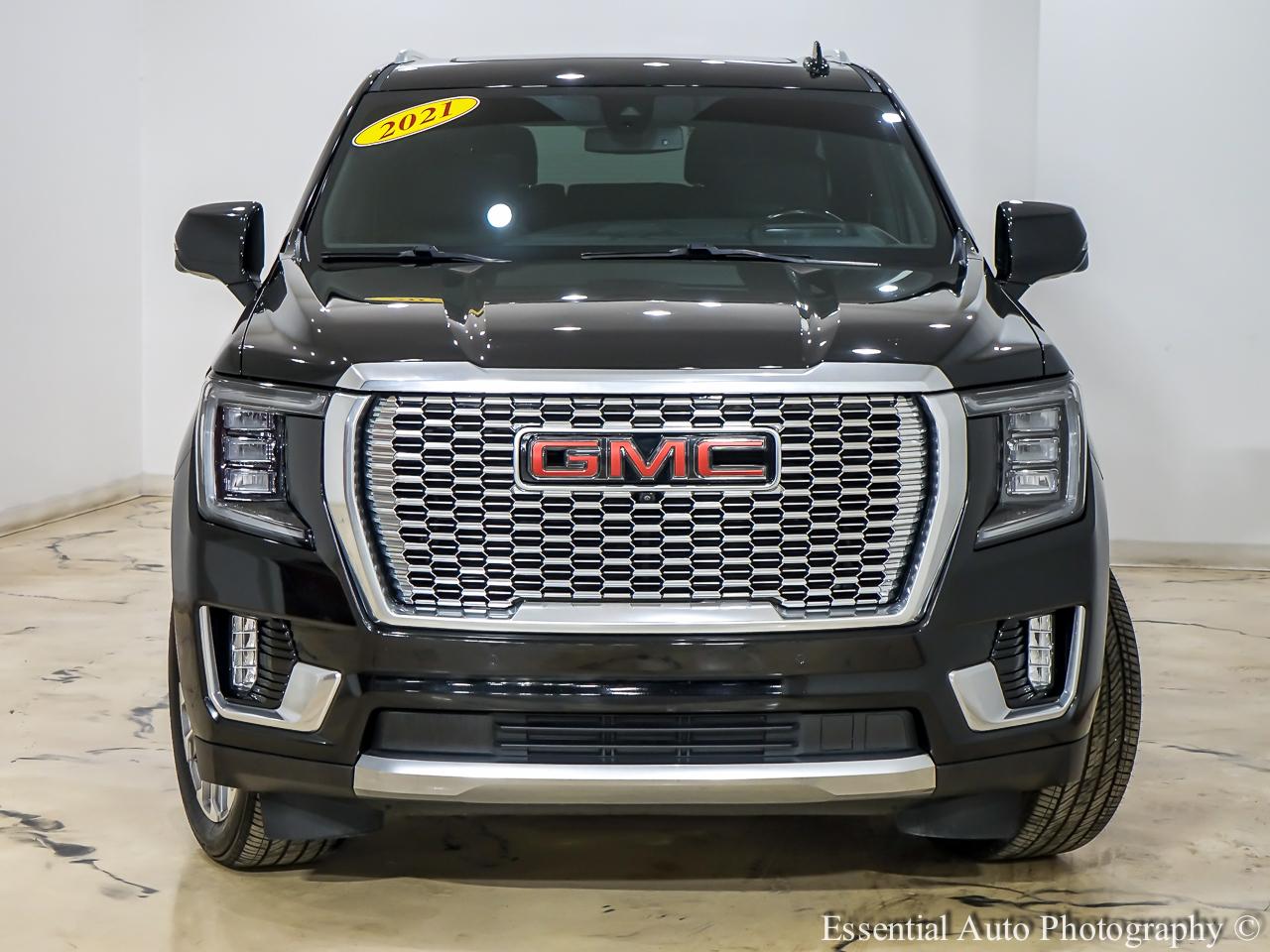 GMC Yukon XL Denali 4WD 2021