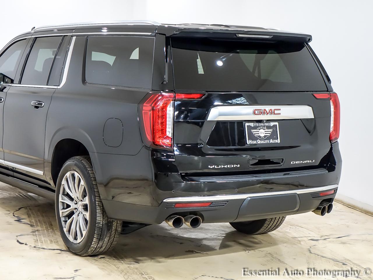 GMC Yukon XL Denali 4WD 2021