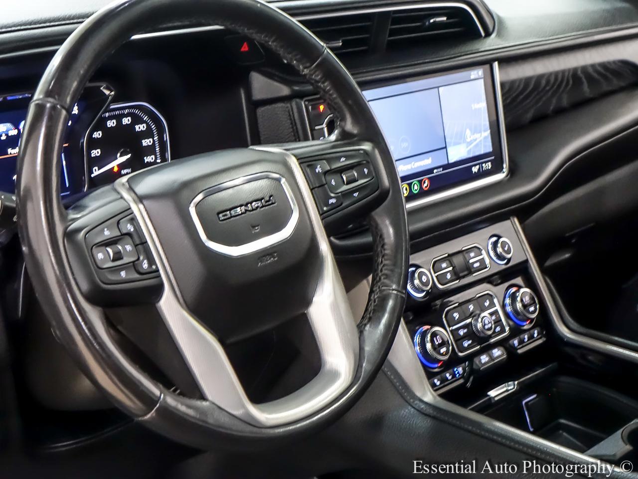 GMC Yukon XL Denali 4WD 2021