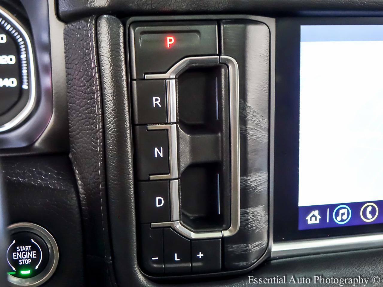 GMC Yukon XL Denali 4WD 2021