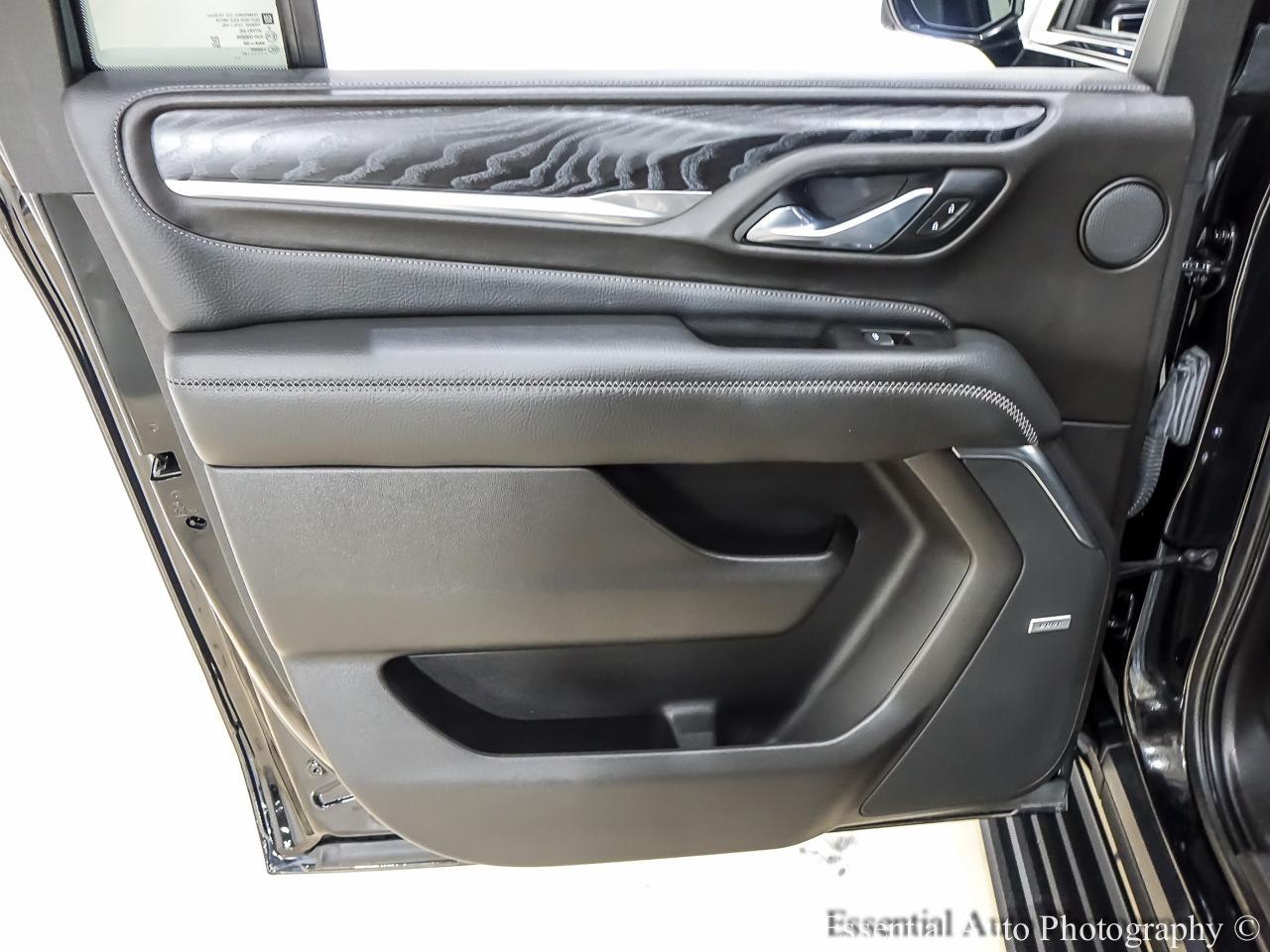 GMC Yukon XL Denali 4WD 2021