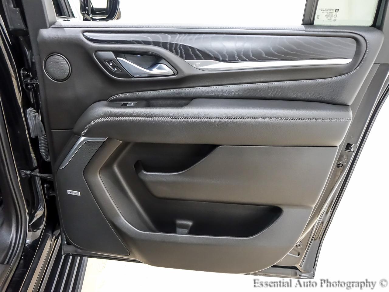 GMC Yukon XL Denali 4WD 2021