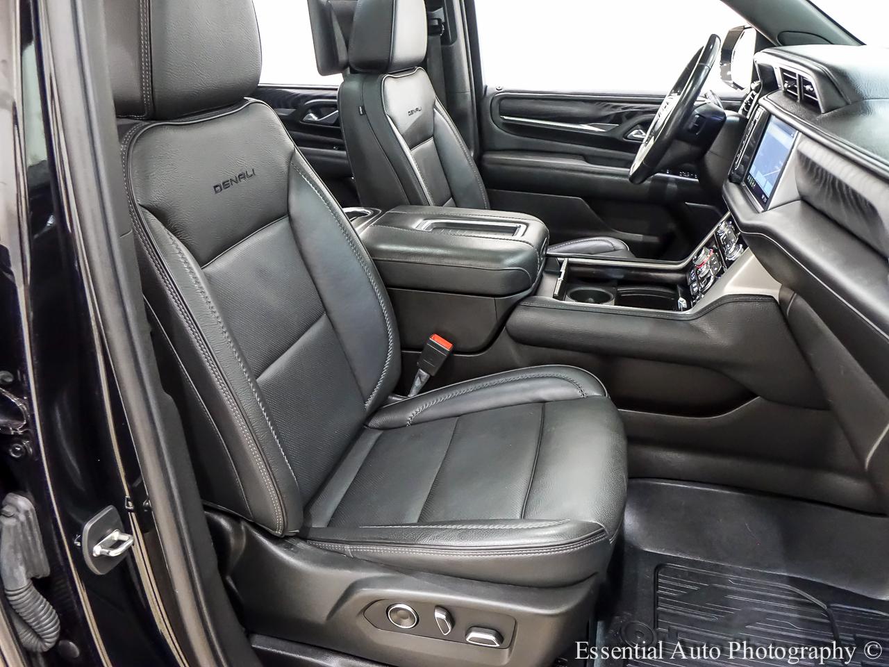 GMC Yukon XL Denali 4WD 2021