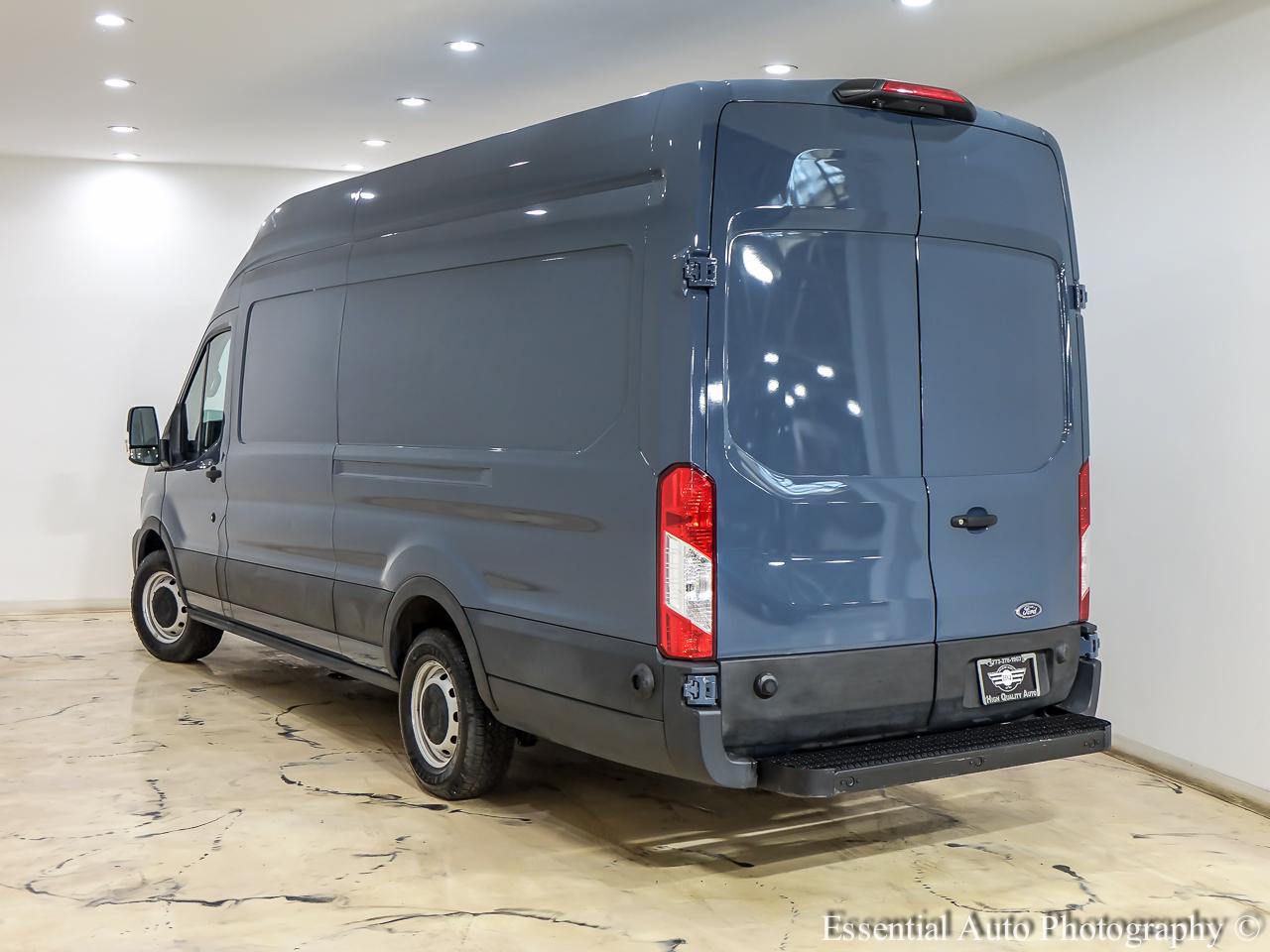 Ford Transit 250 Van High Roof w/Sliding Pass. 148-in. WB EL 2020