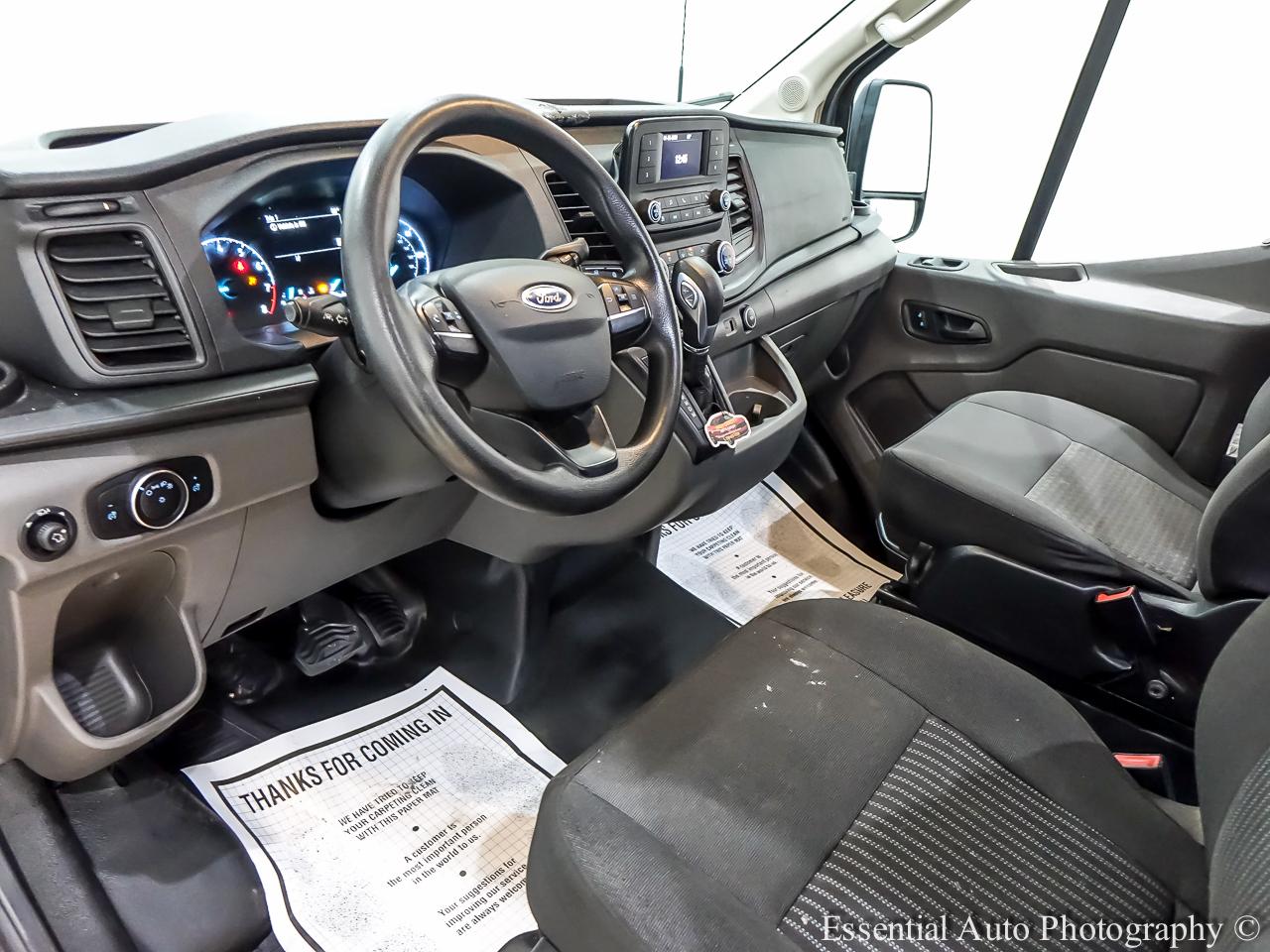 Ford Transit 250 Van High Roof w/Sliding Pass. 148-in. WB EL 2020