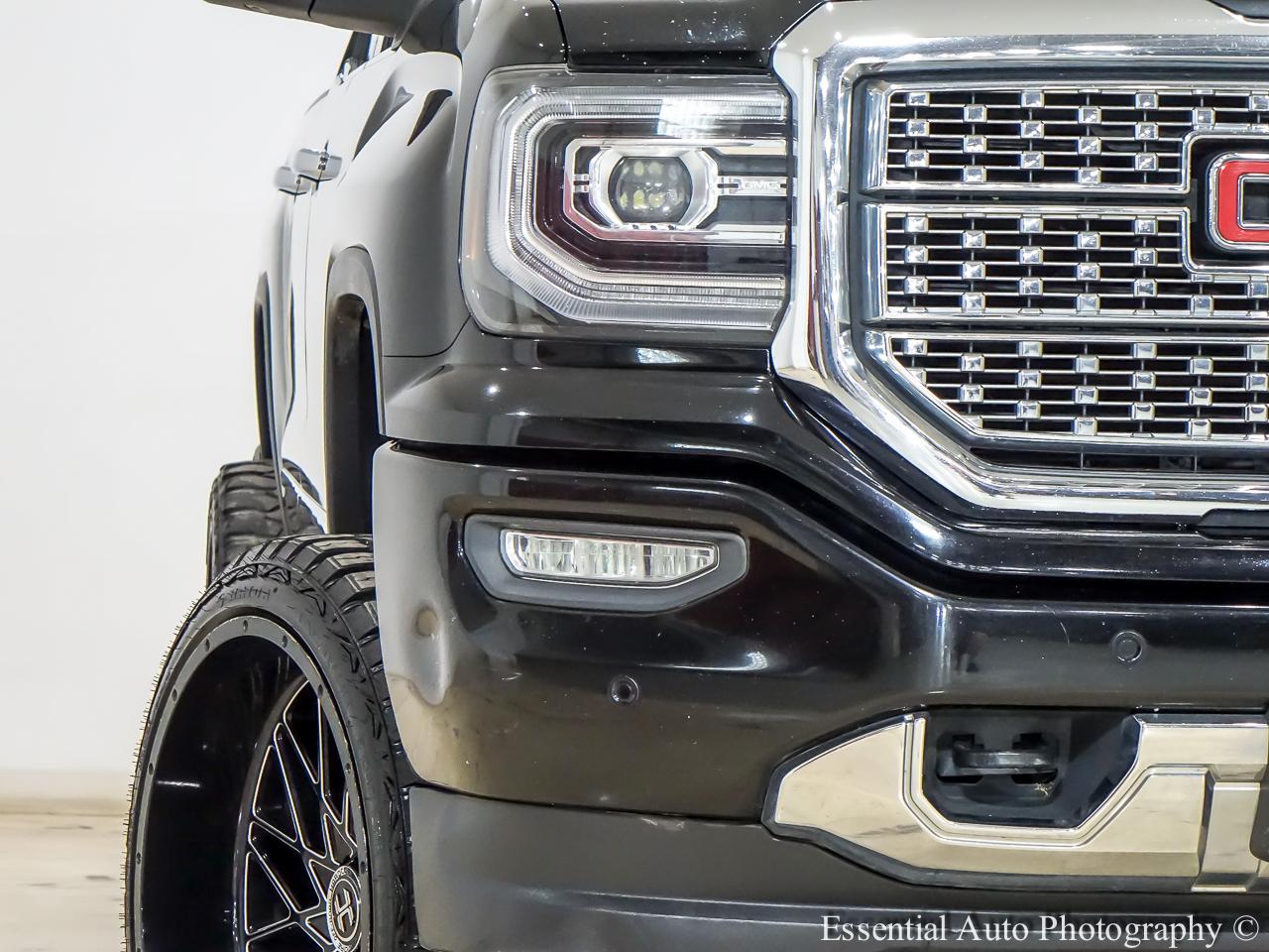 GMC Sierra 1500 Denali Crew Cab Long Box 4WD 2018