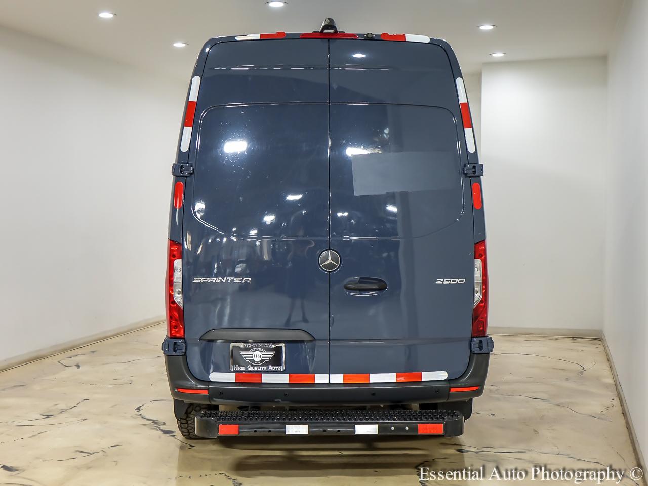 Mercedes-Benz Sprinter 3500 Wagon 144-in. WB 2019