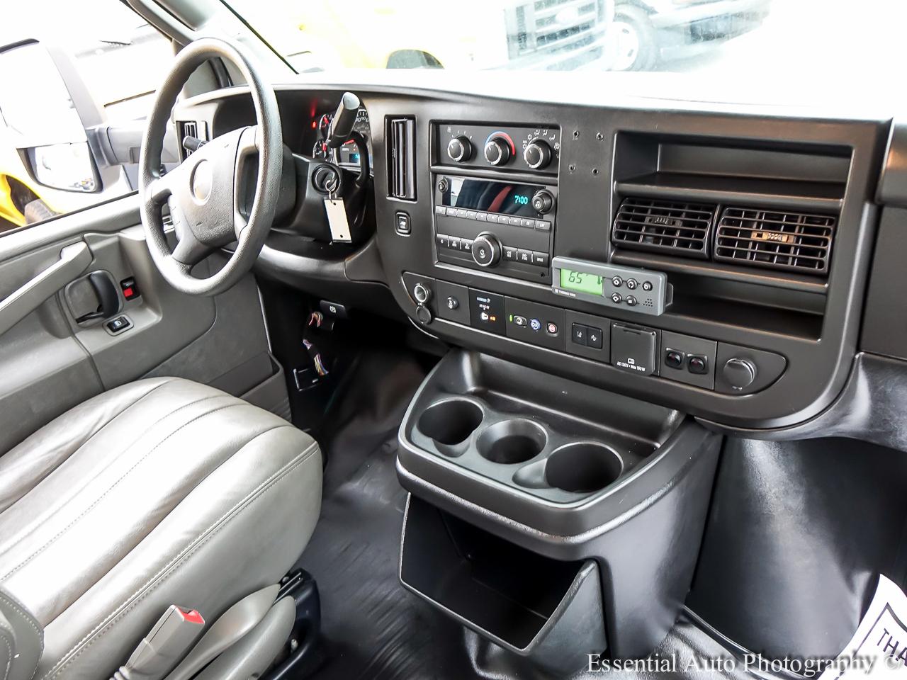 GMC Savana  2024