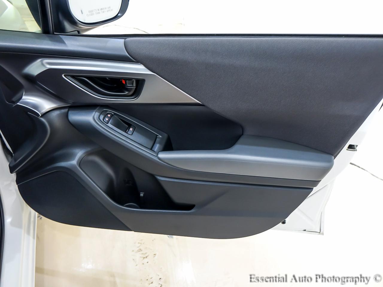 Subaru Impreza Base 5-Door 2024