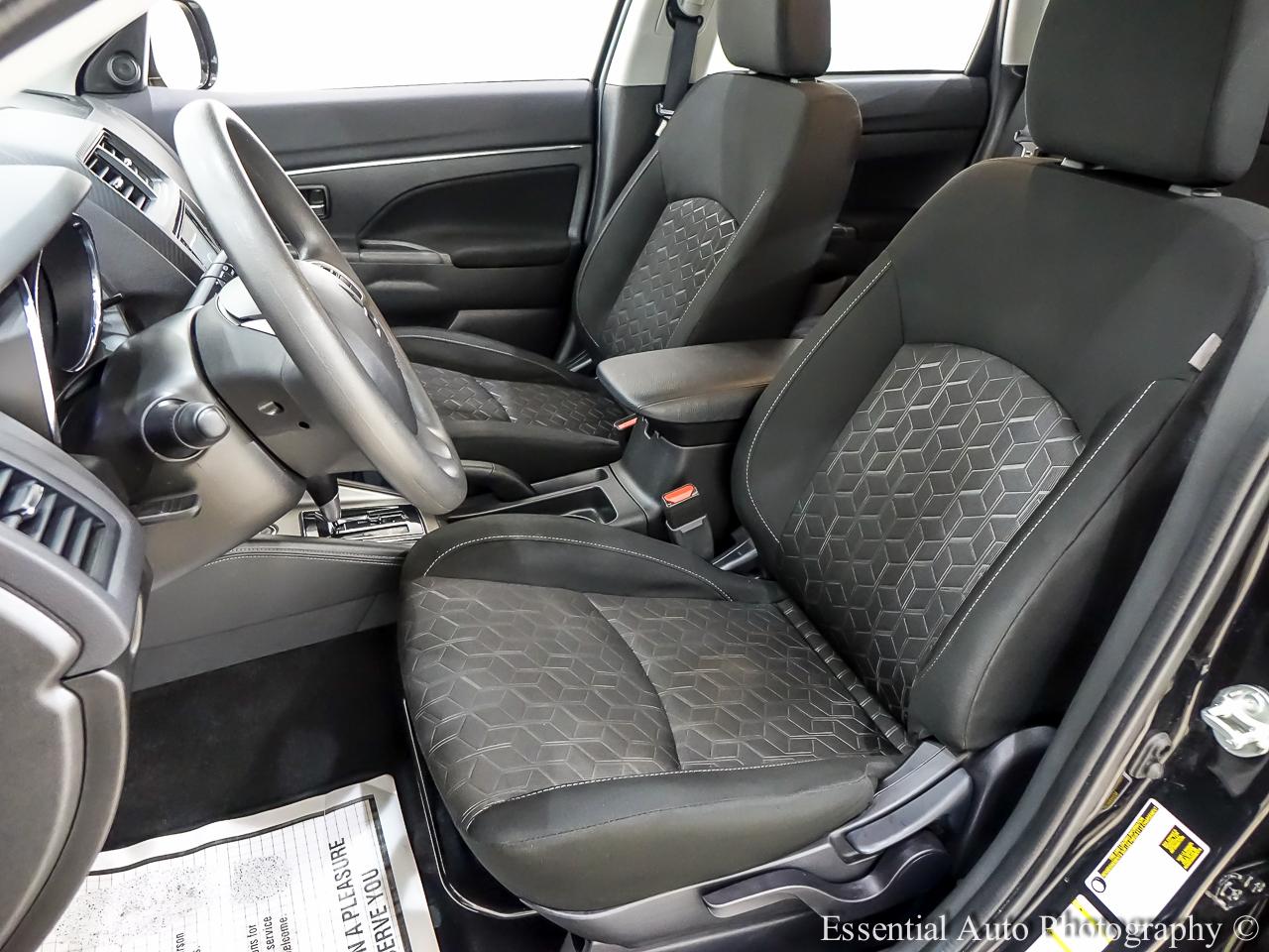 Mitsubishi Outlander Sport 2.0 ES 4WD 2024