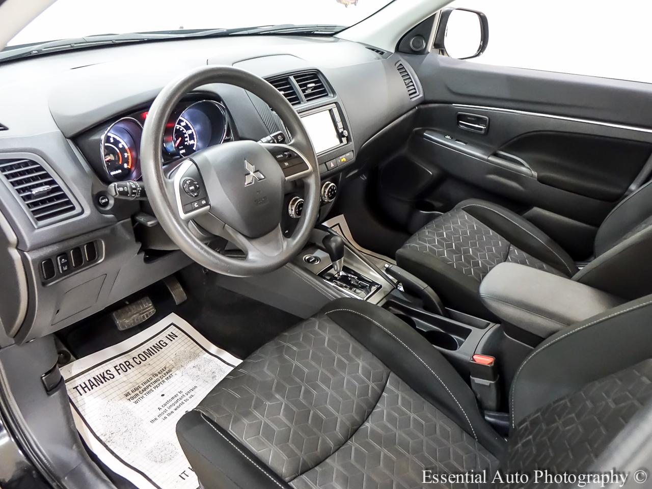 Mitsubishi Outlander Sport 2.0 ES 4WD 2024