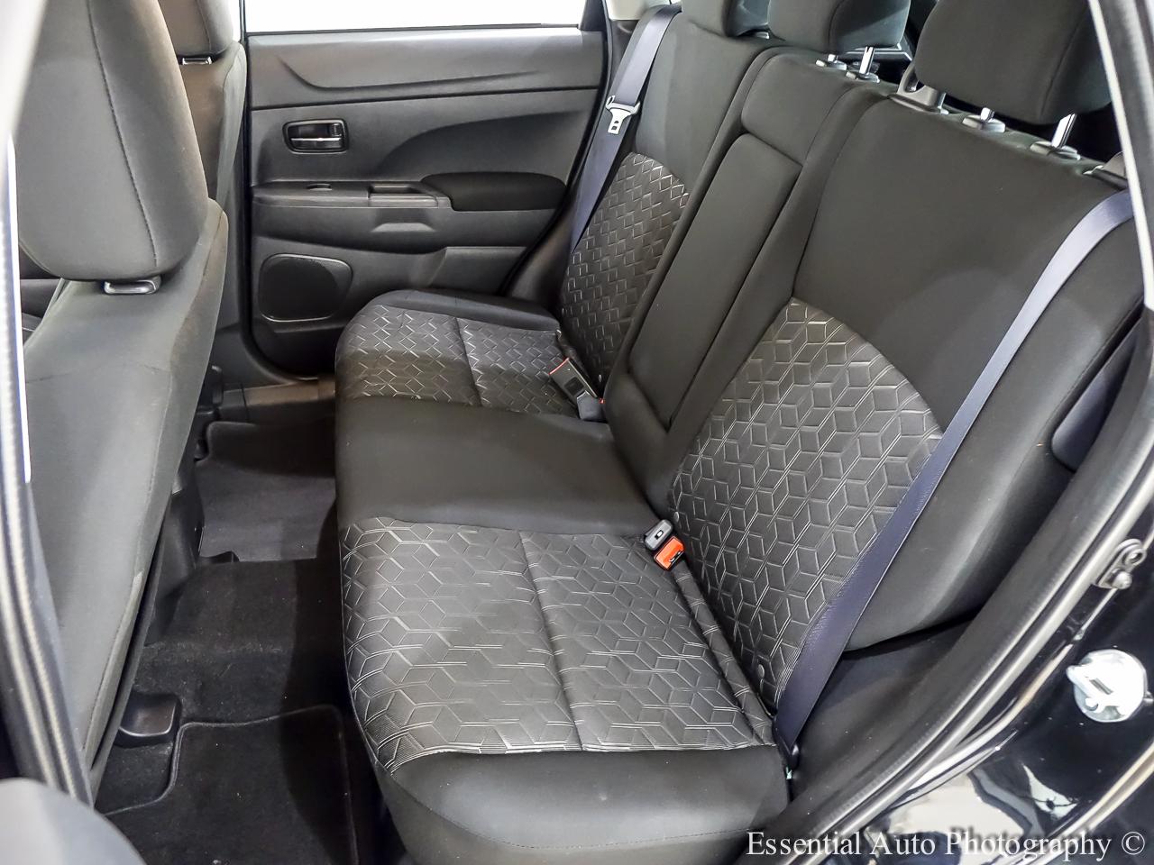 Mitsubishi Outlander Sport 2.0 ES 4WD 2024
