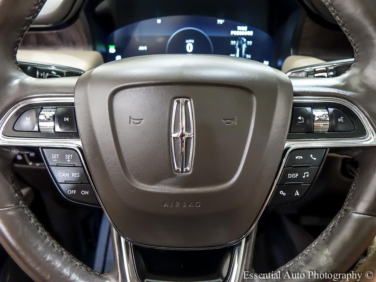 Lincoln Nautilus Reserve AWD 2022