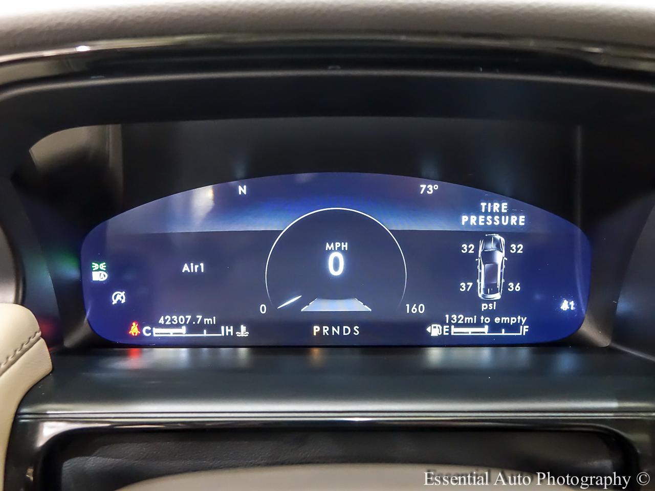 Lincoln Nautilus Reserve AWD 2022