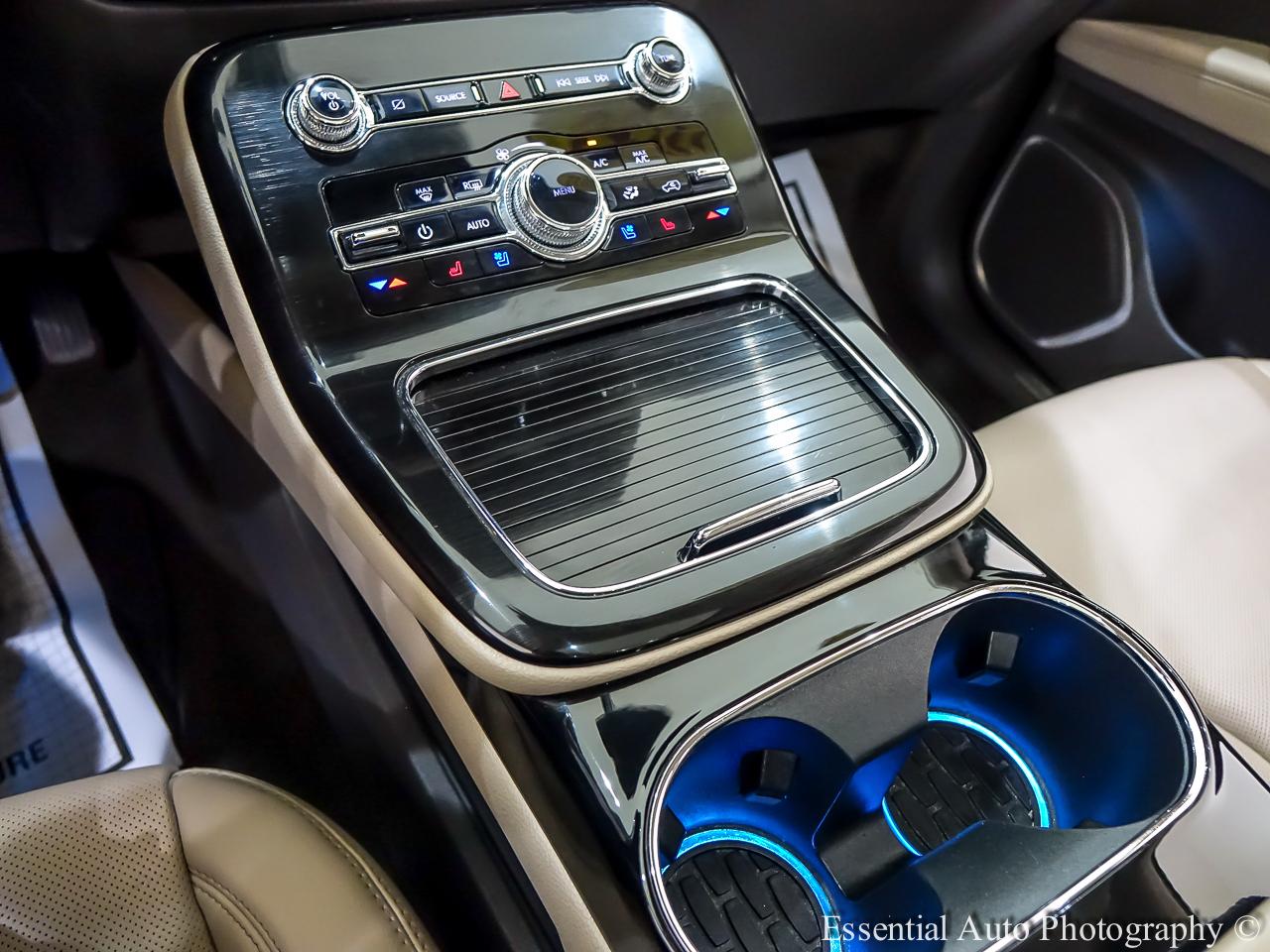 Lincoln Nautilus Reserve AWD 2022