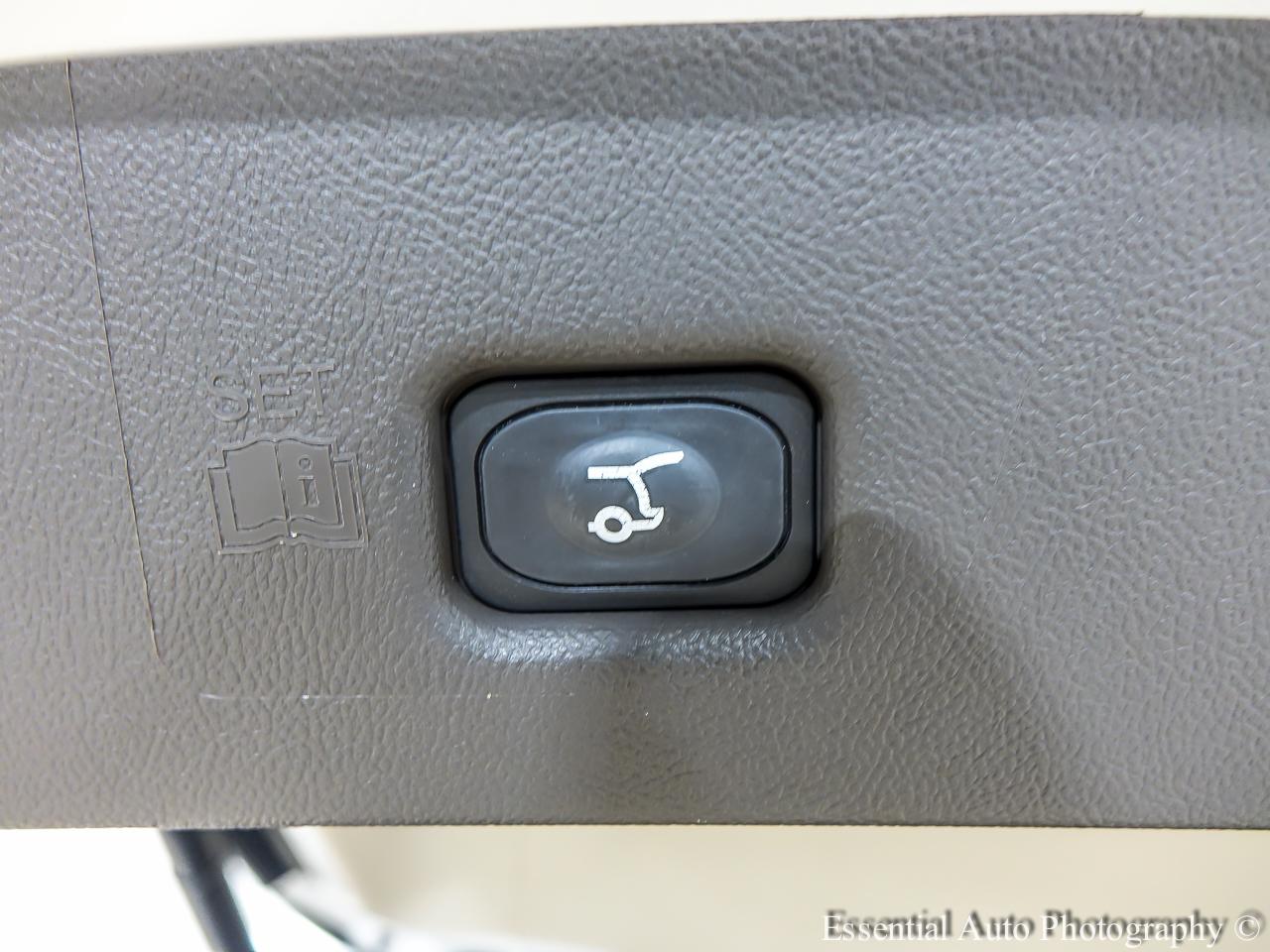 Lincoln Nautilus Reserve AWD 2022