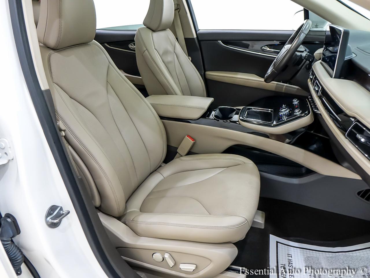 Lincoln Nautilus Reserve AWD 2022