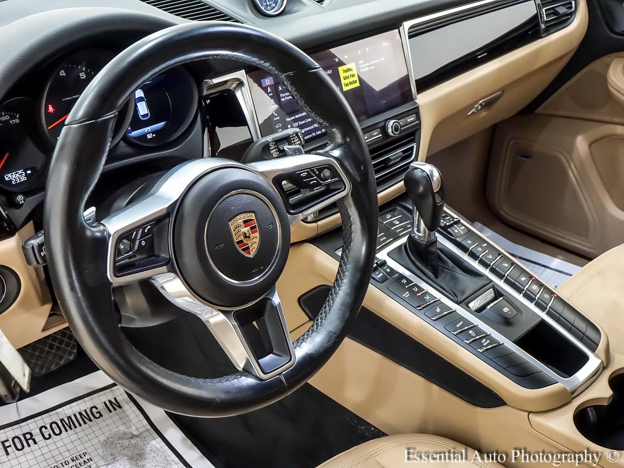 Porsche Macan Base 2020