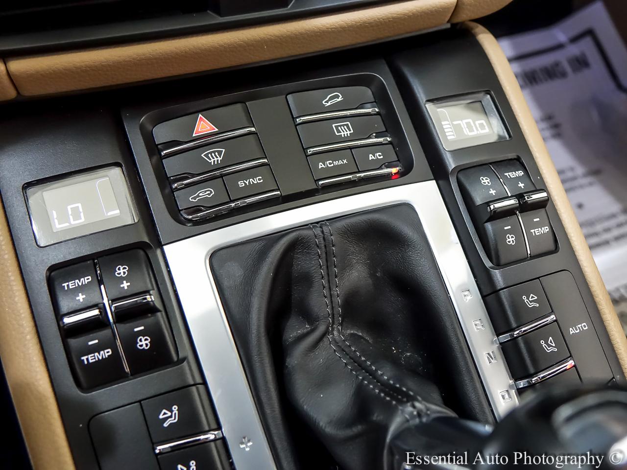 Porsche Macan Base 2020