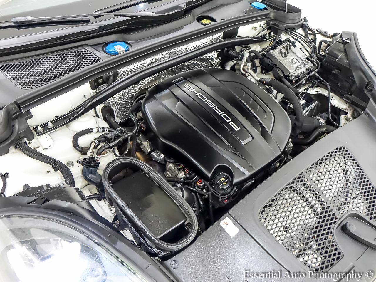Porsche Macan Base 2020