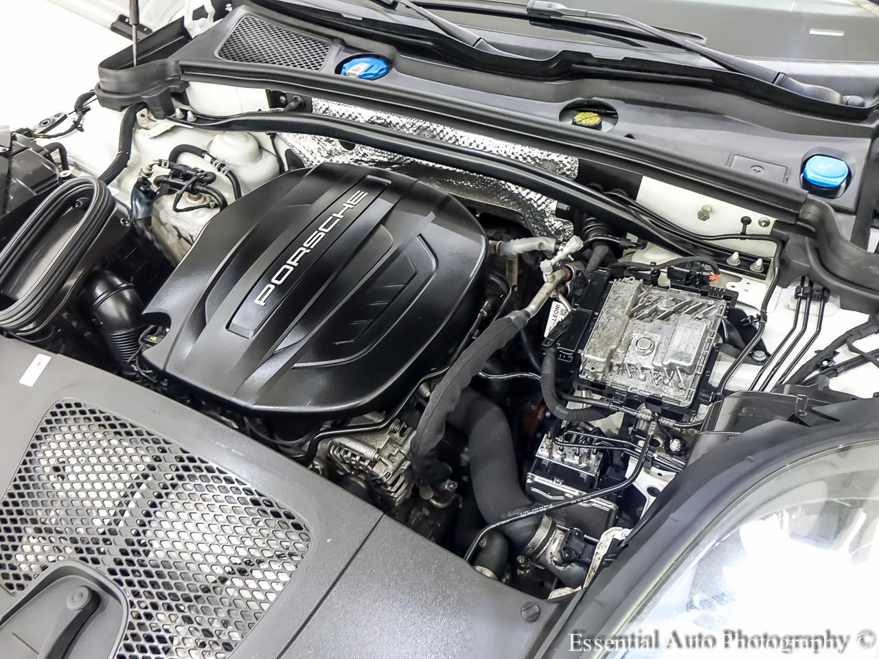 Porsche Macan Base 2020