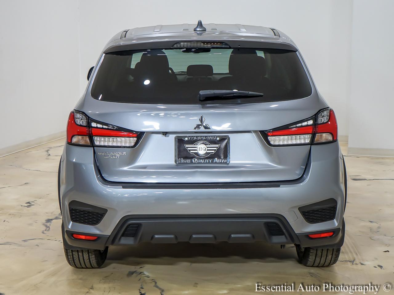 Mitsubishi Outlander Sport  2022