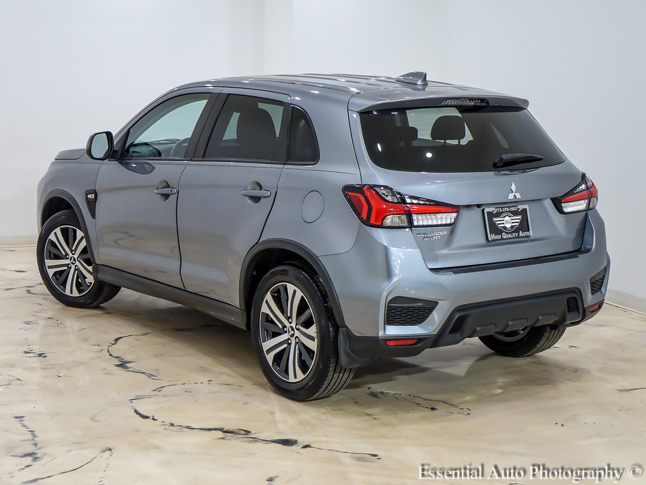 Mitsubishi Outlander Sport  2022