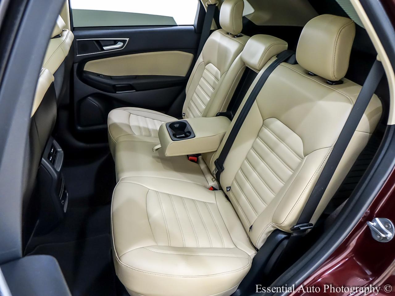 Ford Edge SEL AWD 2022