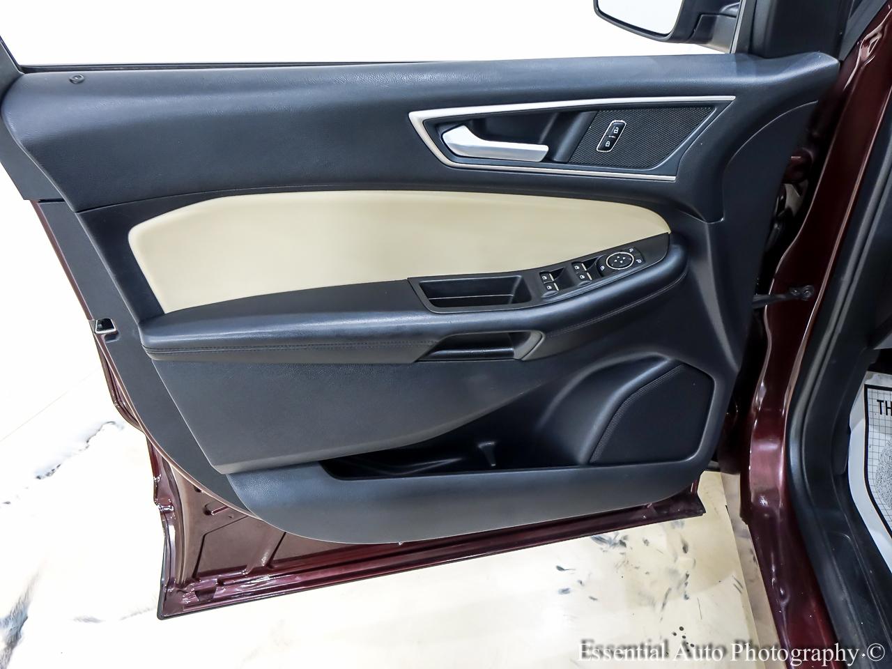 Ford Edge SEL AWD 2022