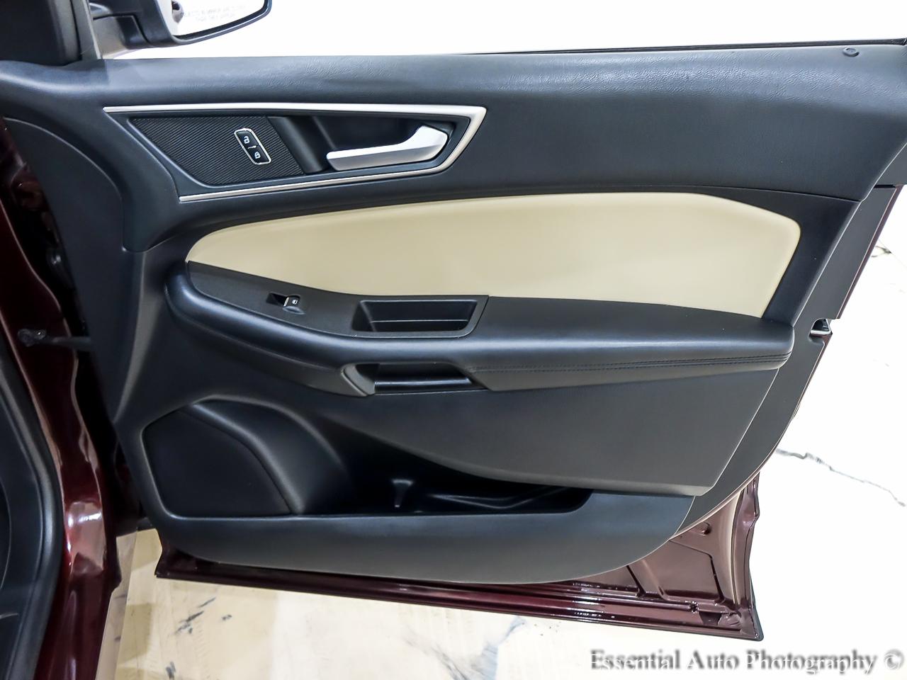Ford Edge SEL AWD 2022