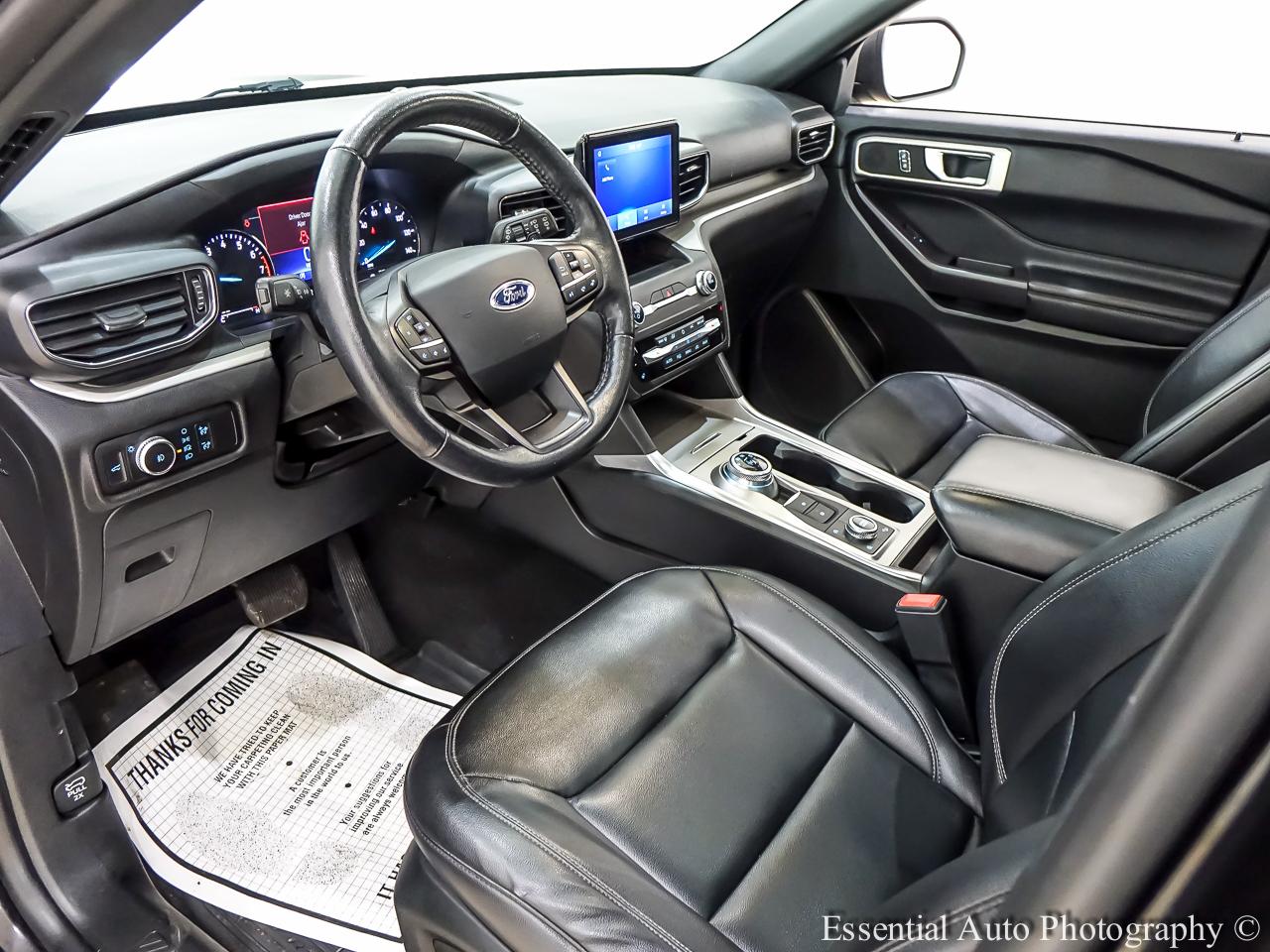 Ford Explorer XLT AWD 2020