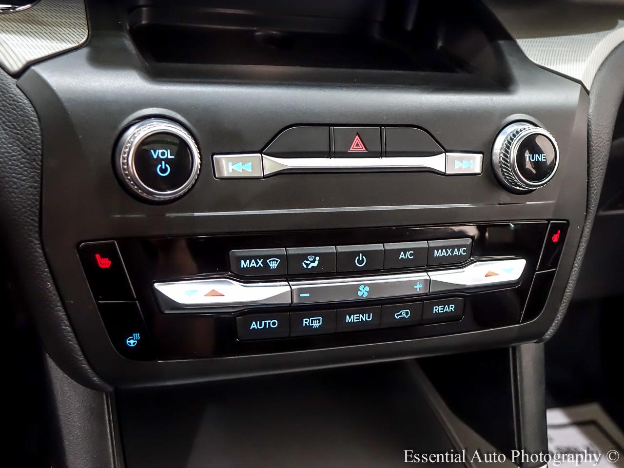 Ford Explorer XLT AWD 2020