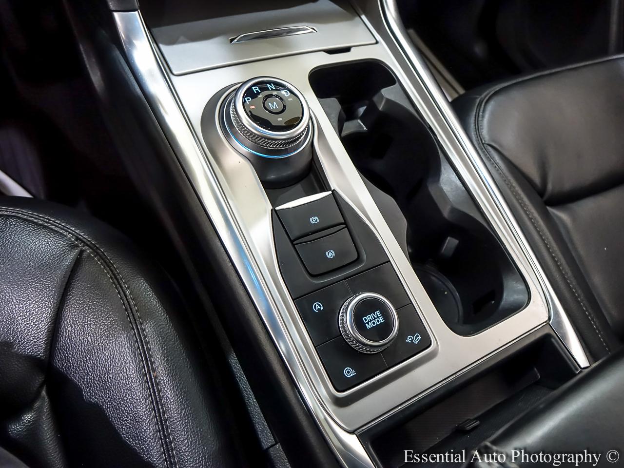 Ford Explorer XLT AWD 2020