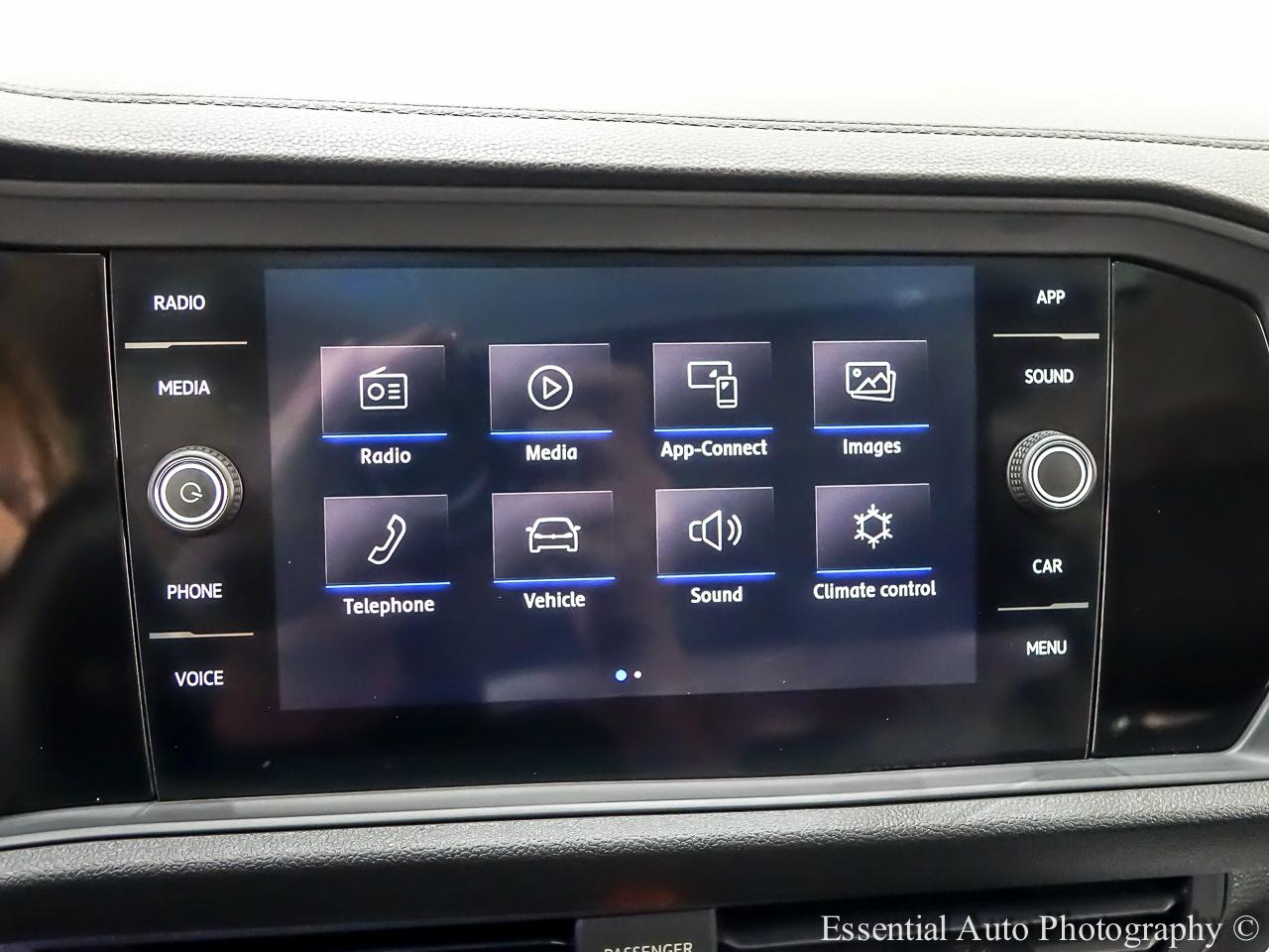 Volkswagen Jetta 1.4T SEL 8A 2020
