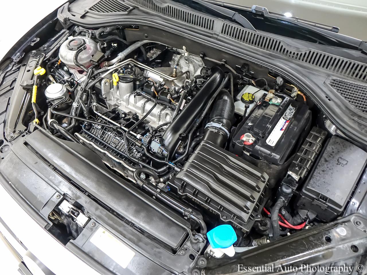 Volkswagen Jetta 1.4T SEL 8A 2020