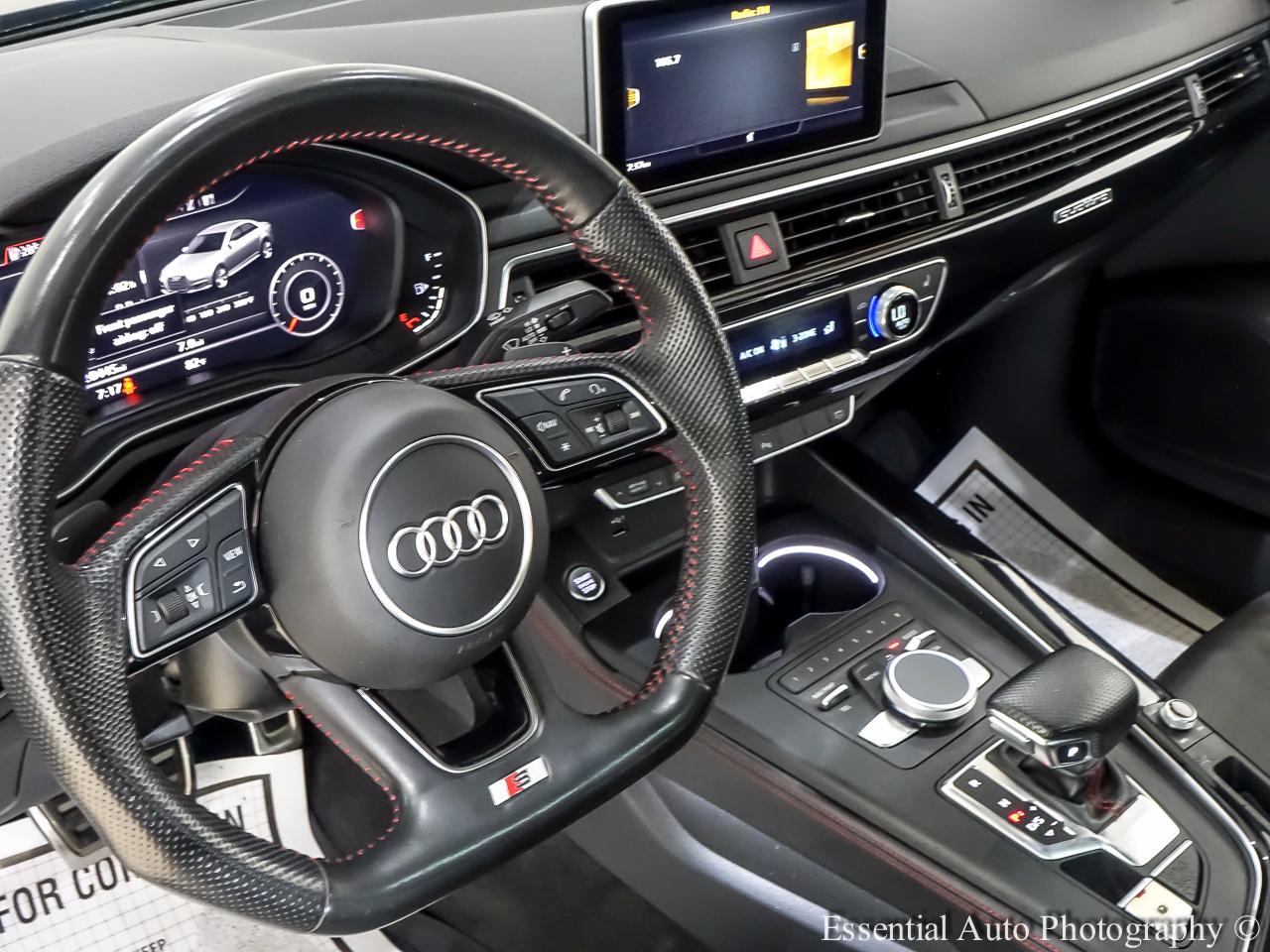 Audi A4  2019